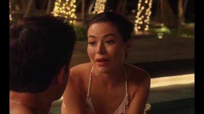 Can't get enough of her in this scene