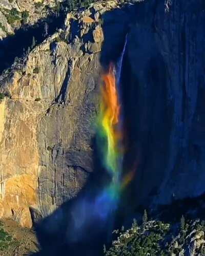 🔥 Magical Rainbow at Yosemite Falls