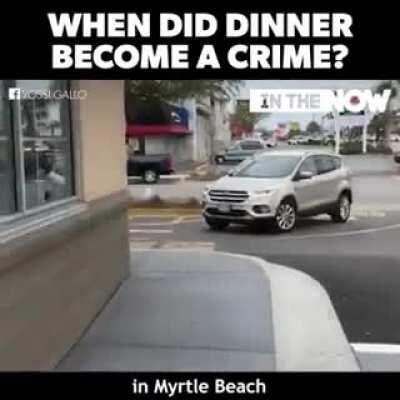 Insane how they treat this homeless person, don't be like this