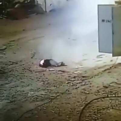 WCGW messing with power generator !