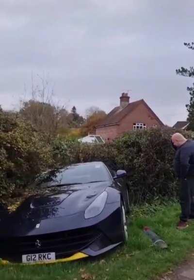 You cant park there sir