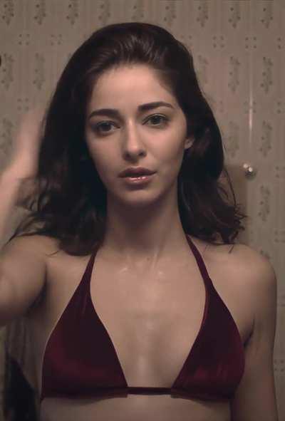 Ananya Pandey [Kho Gaye Hum Kahan]