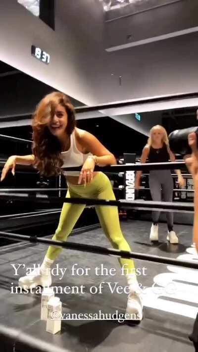 Vanessa Hudgens looks like so much fun