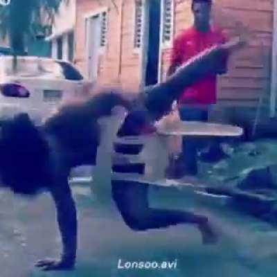 They do be schmoovin tho