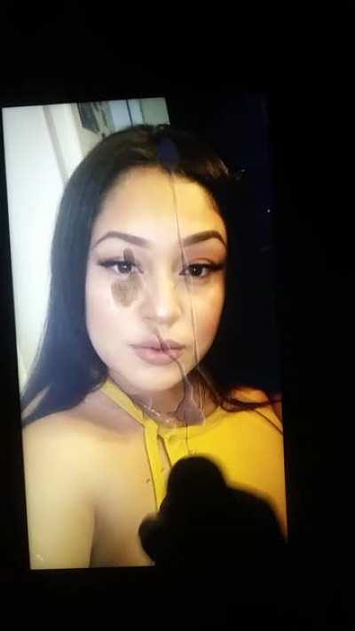 Cumtribute pretty Latina face