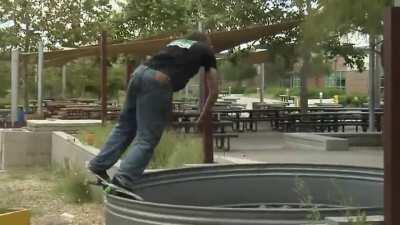 HMRB while I grind myself dizzy