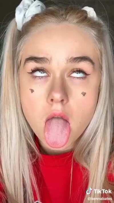 👅