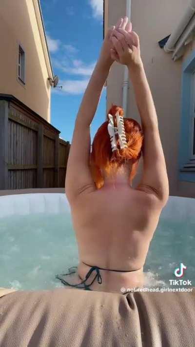 @not.redhead.girlnextdoor