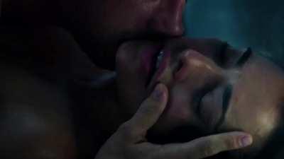 Man entices Natalie Martinez and finally hooks up with her in elevator in Into the Dark