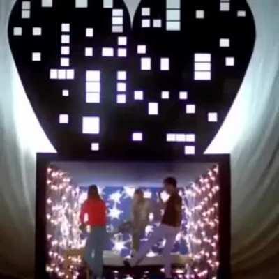 Kurt was so artistic 😭 the heart shaped box music video is so powerful... look