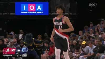 [Highlight] Eubanks with the block and Sharpe calmly knocks down the step back to put the Blazers up 5