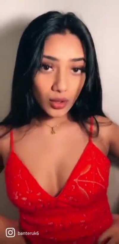 tributing amrutha kannoju on kik please someone feed me her pics. I will pay good as well