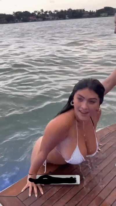 Was hoping for a big fat tit to pop out