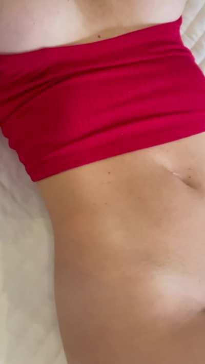 Push me on the bed and pound me