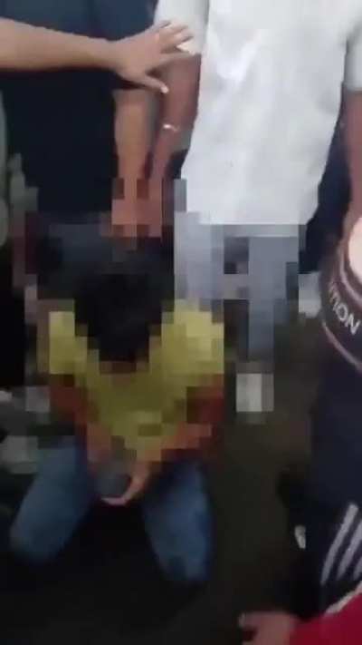 Hindu extremists brutally beat a Muslim man in India accusing him of conspiracy called 