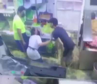 Meron siyang tyrone disease