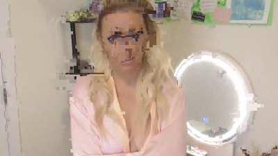 Loser Step-Son Asks To Be Shrunk Inside Mommy's Toilet Pt. 1 (Credit: u/yournotacatliar)