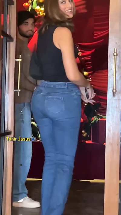 Saie Manjarekar 🔥 🍑