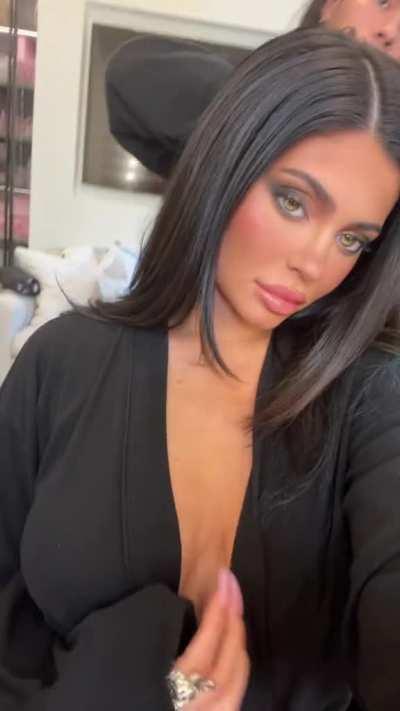 Beauty in Black (Tiktok)