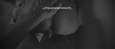 Her shadow defines her curves 🍑