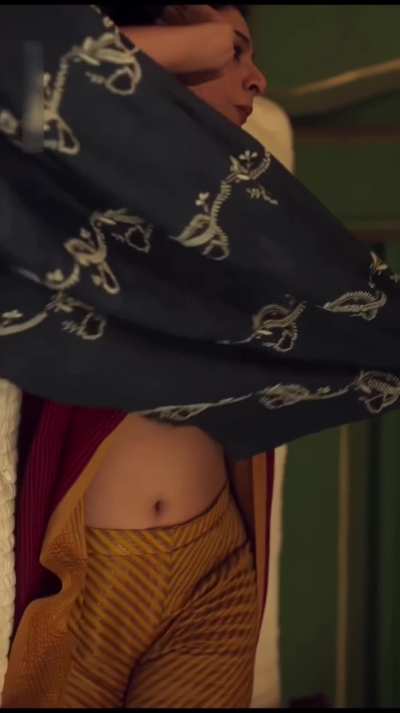 Tabu tu aur expose kiya kar tere navel ko... Kitna sexy hai tera navel🤤🤤🤤🤤🤤🤤