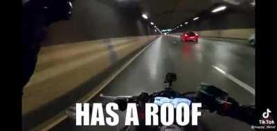 Nung mag isa kalang sa gala