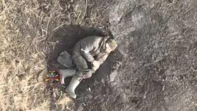 A Ukrainian drone picks off last surviving Russian soldier of a destroyed unit who’s trying to smoke a cigarette.