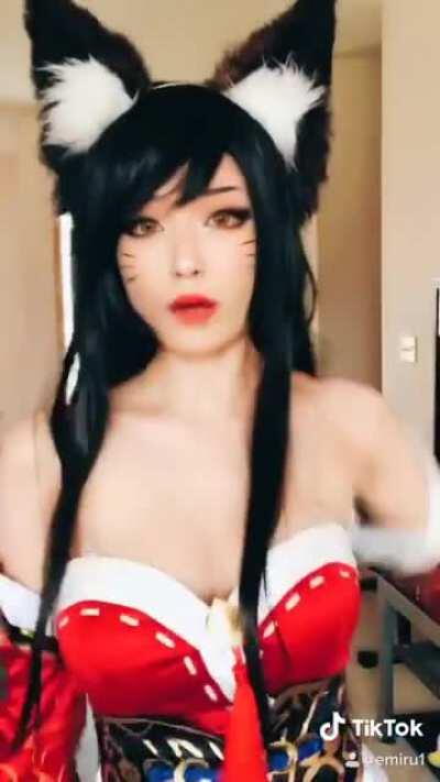 Ahri cosplay - League of Legends (SONG: Supalonely by BENEE)