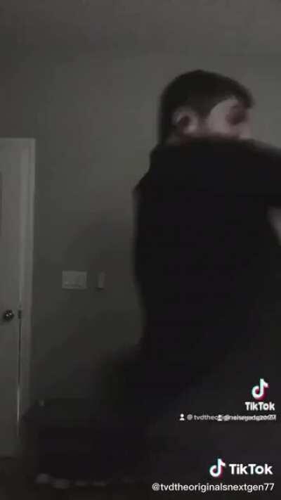 Vampire man is very scary