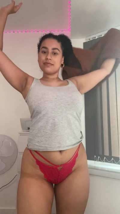 Deleted because someone on this subreddit said I am ugly, reuploading because I love myself😊