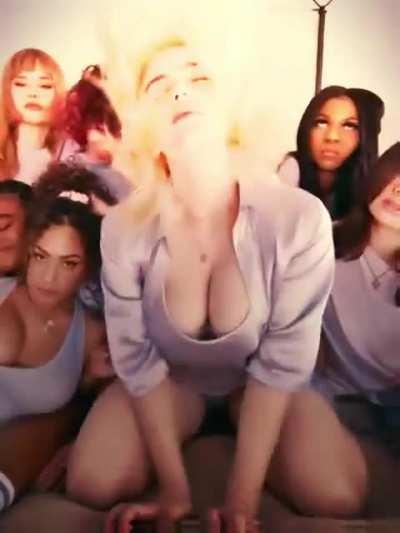 BILLIE EILISH BIG TITS EDIT