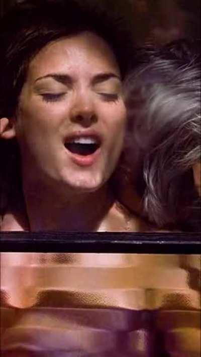 Winona Ryder - Nudity - Autumn in New York (2000)