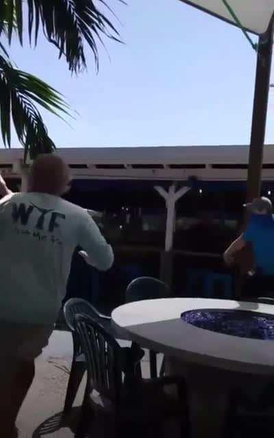 Florida man slaps woman. Everyone jumps on him.