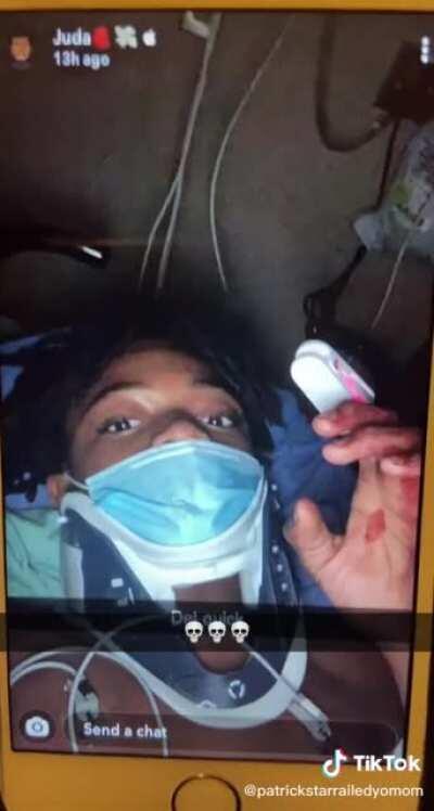 I know the music annoying as hell from tik tok but this is what happens when fans actually go to Chicago thinking it’s sweet Lmao