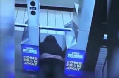 That wiggle wiggle tho