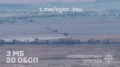 UA POV: Large russian assault defeated with FPVs and Machine-Gun drones, 3rd mechanized battalion of Presidential Brigade, Velyka-Novosilka area. Published 23rd November / NSFW