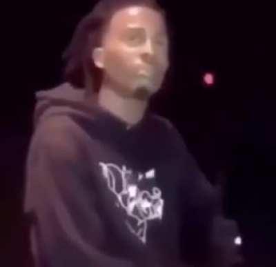 Ion know bout y'all, but this vid always makes me feel sad af, hopefully behind the scenes Carti is always doing well man, my fucking idol😔