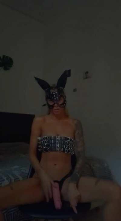 What are you doing that you still don't adore me and obey my tasks?