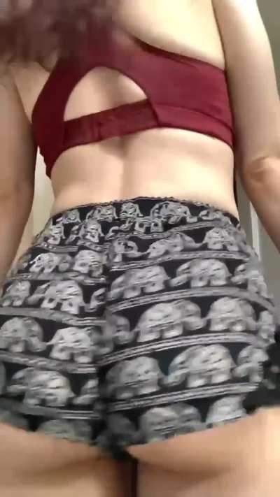 Is she still a trap if she’s a hot trans girl 🍑 