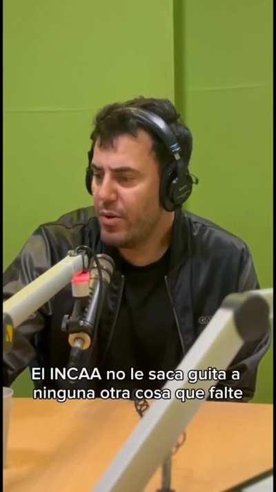 Pregunta: ¿hay una tendencia entre los artistas argentinos a ser de izquierda?