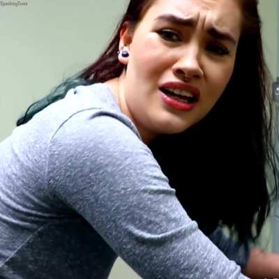 Personal trainer having a 