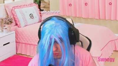 Dublando o Orochi egirl (não, eu não tenho 13 anos)