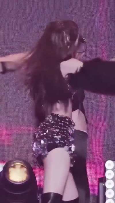 LE SSERAFIM - CHAEWON