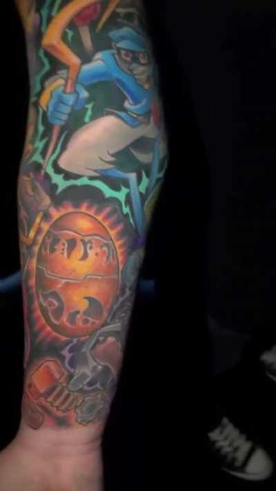 I finished my Playstation sleeve today; thought you guys might like it 😅.