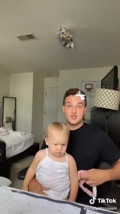 How to put a bow on a baby