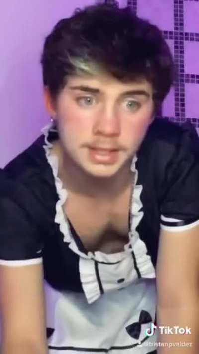 You guys....thank the RR gods for this trend. (Credits to tristanpvaldez on tik tok and insta)