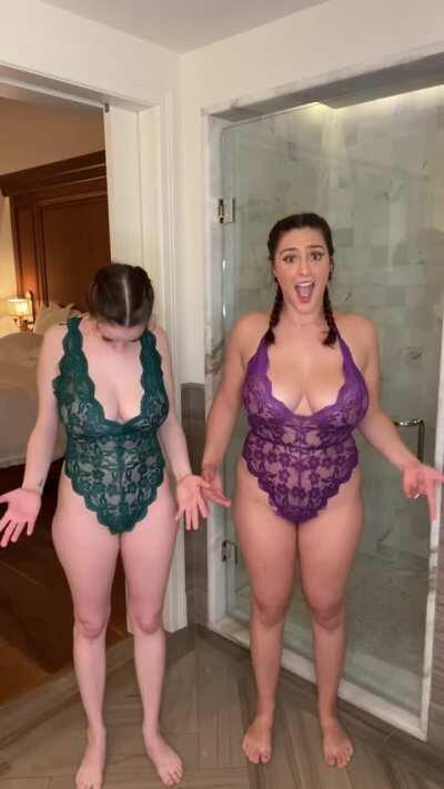 Whats better than one pair of boobs? 🤔😊