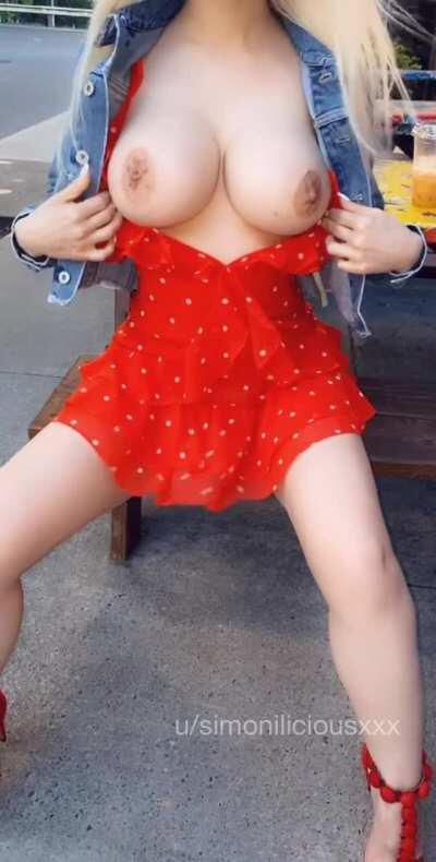 Feeling the breeze [oc]