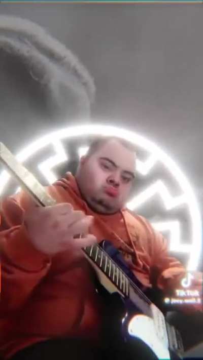 Average r/schizoposters user