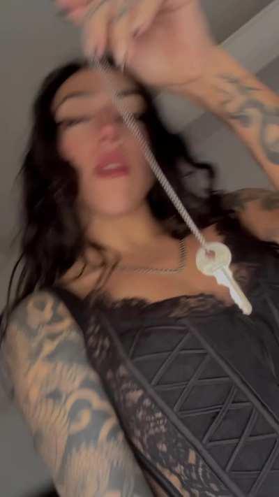 I cant believe you thought you could see my pussy, you were only Made to serve me and show me respect being in chastity 